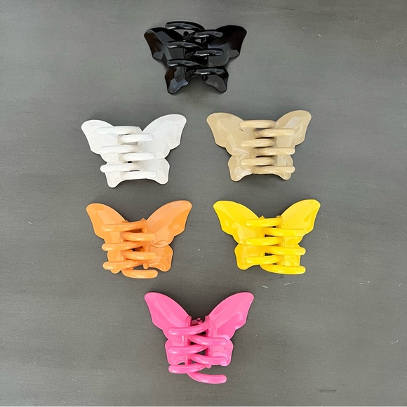 Bright Orange Mango Butterfly Monarch Medium Size 3.25" Lobster Claw Hair Clip - Picture 3 of 3